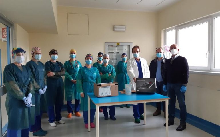 Un ecografo e kit tamponi in dono per il Pronto Soccorso dell’Aou Sassari