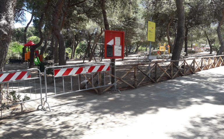 Primo giorno al parco: cagliaritani disciplinatissimi, nessun assembramento e tanti bimbi a spasso