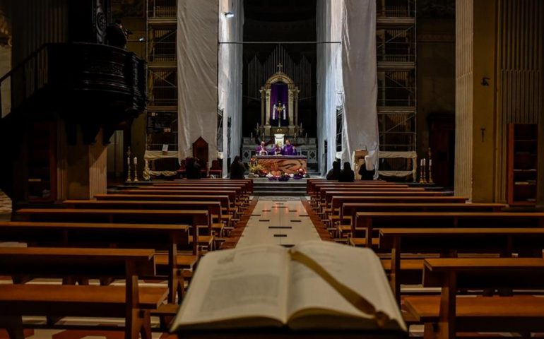 Solinas dice sì alle messe, ma i Vescovi sardi non gradiscono: non sono stati consultati prima