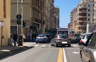 donna-investita-via-sonnino-cagliari