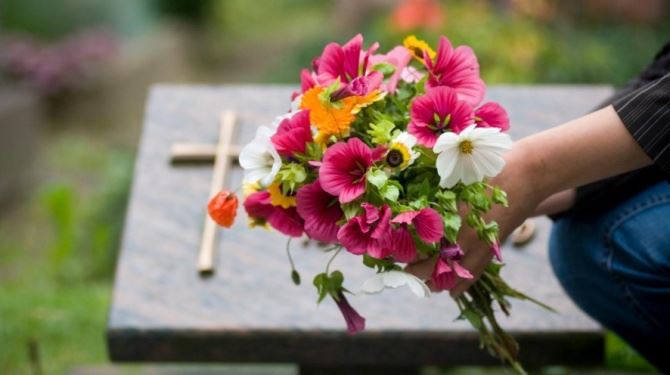 fiori-cimitero