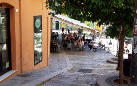 locali-tavolini-esterni-bar-pub-movida-piazza-yenne-via-manno-piazzetta-dettori-cagliari (6)