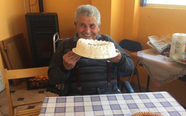 (FOTO) Villagrande, terra di longevità. Grande festa per i 97 anni di zio Vincenzo Melis