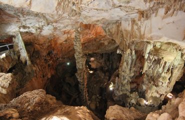 grotta-ispinigoli-dorgali-stalagmite