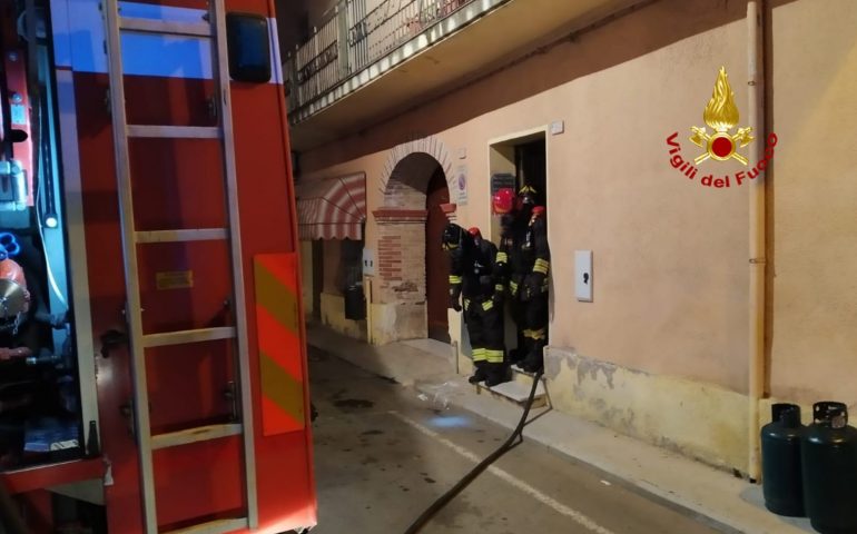 incendio-abitazione-siliqua (2)