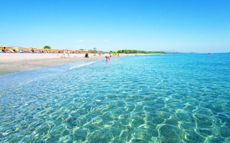 Le spiagge più belle della Sardegna. Marina di Cardedu, tra ciottoli bianchi e mare limpidissimo