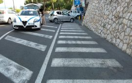 auto-bici-incidente-viale-regina-elena-cagliari