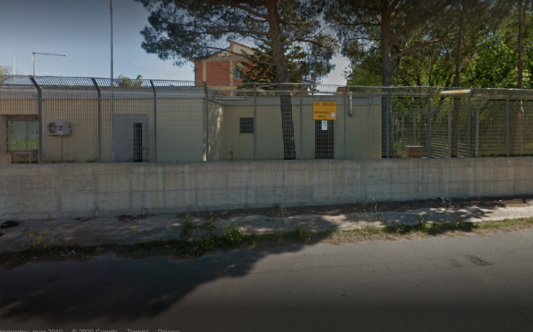 Centro di Monastir: «La notte succede di tutto », la paura del contagio degli operatori di Polizia