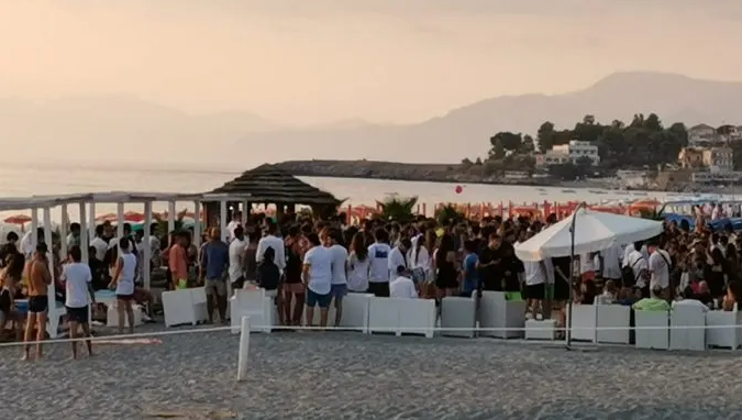 discoteca-evento-spiaggia