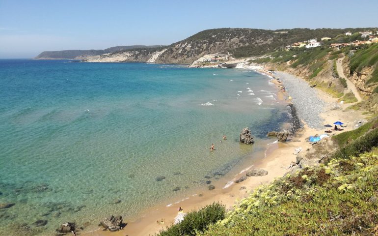 Le spiagge più belle della Sardegna: Gutturu ‘e Flumini, acque trasparenti e tramonti infuocati