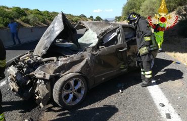 incidente-auto-sassari-alghero (2)