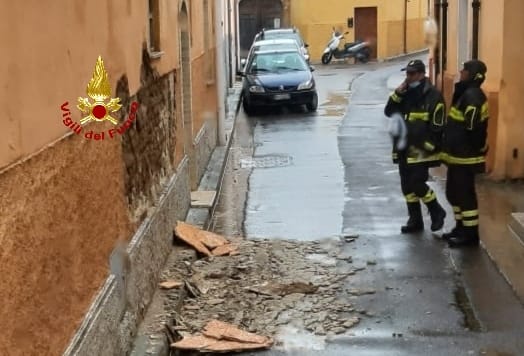 Maltempo a Cagliari, tanti danni e diversi interventi dei Vigili del Fuoco