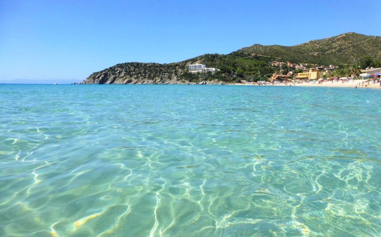 Le spiagge più belle della Sardegna: Solanas, sabbia d’oro e tante comodità