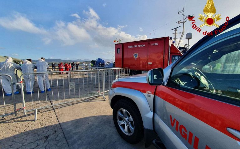 I migranti sbarcati dalla Alan Kurdi rimarranno per la quarantena in Sardegna