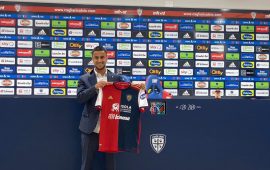 adam-ounas-cagliari-2020