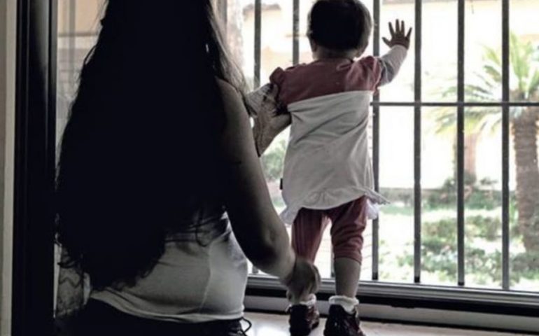 Critica la situazione nelle carceri sarde: anche un neonato in prigione con la mamma