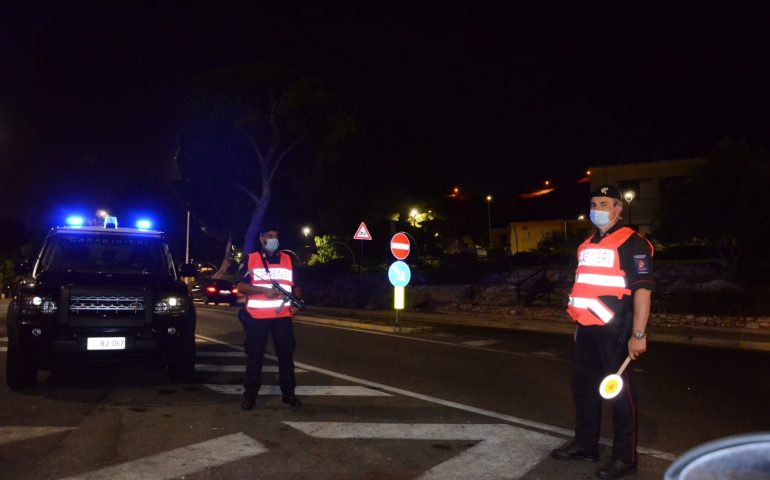 Sinnai, fermato per un normale controllo spintona i Carabinieri e tenta la fuga