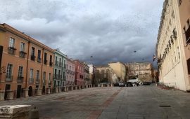 piazza-palazzo-castello-maltempo-nuvoloso-temporale-pioggia-cagliari (2)