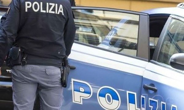 Spaccio a Cagliari: arrestato un 24enne. In auto cocaina e un tirapugni