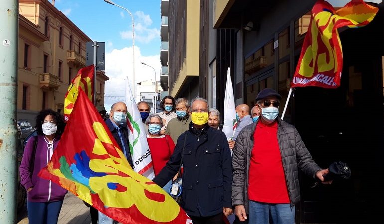 sit-in assessorato alla sanità