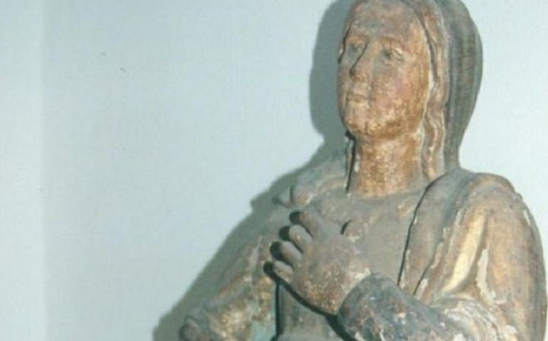Accadde oggi: 7 novembre 1995, durante il restauro della cattedrale di Tortolì viene trovato il simulacro di Santa Elisabetta
