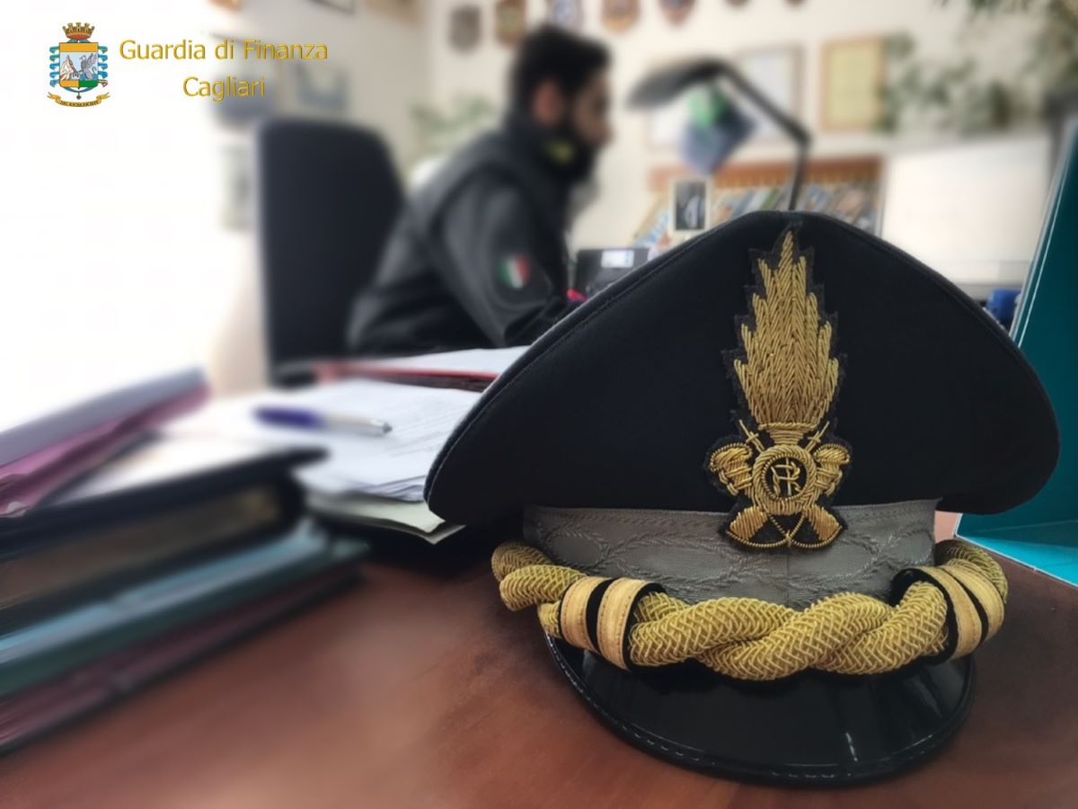 22-06-2021_riciclaggio_e_droga_sull039asse_campania_-_sardegna_contro_i_narcotrafficanti_maxi_operazione_della_guardia_di_finanza_di_cagliari_e_napoli.html