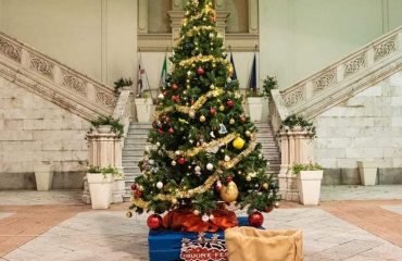 natale-comune-cagliari-truzzu-albero