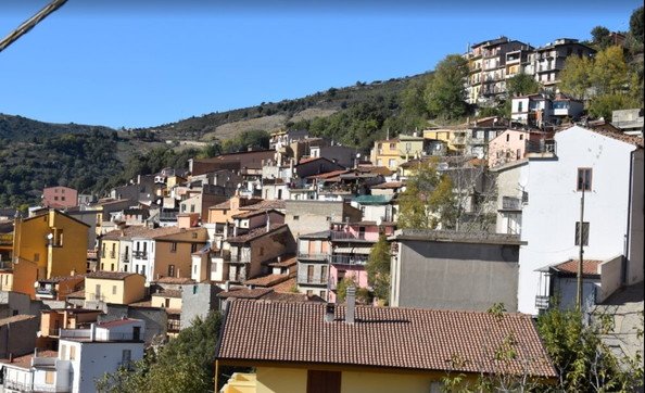 Inflessibile Pietro Deiana, sindaco di Orune: “Aumentano i contagi: se non si rispettano le regole un nuovo lockdown”