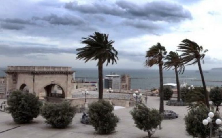 La Sardegna “schiaffeggiata” dal vento, l’avviso di avversità meteo dalle prime ore di domani