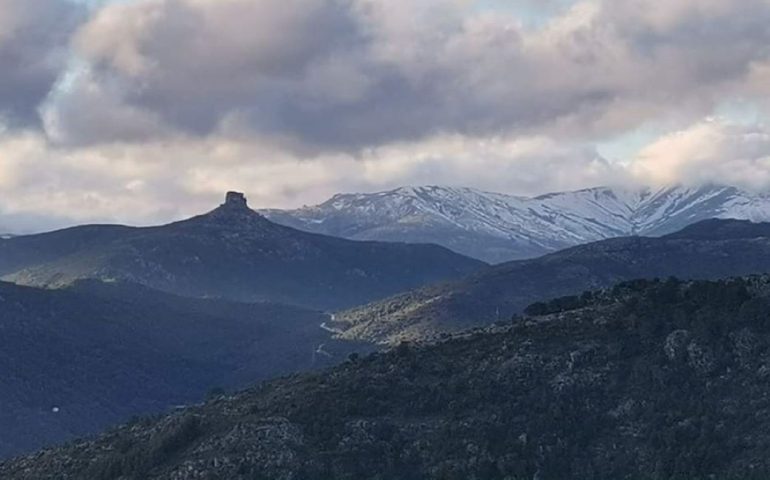 sardegna-neve-gennargentu-foto