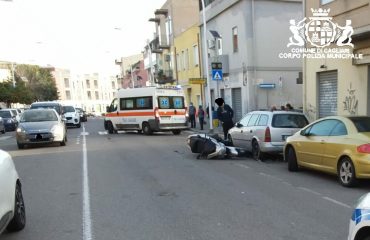 incidente-auto-scooter-pirri