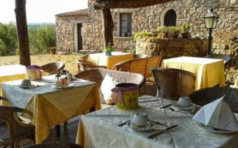 Coldiretti Sardegna, zona bianca boccata di ossigeno per agrituristi: “Prenotazioni solo locali, ancora nulla da Penisola ed estero”