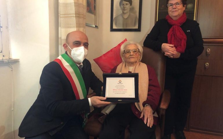 il vice sindaco sanna, silvia iolanda salis e paola boi (1)