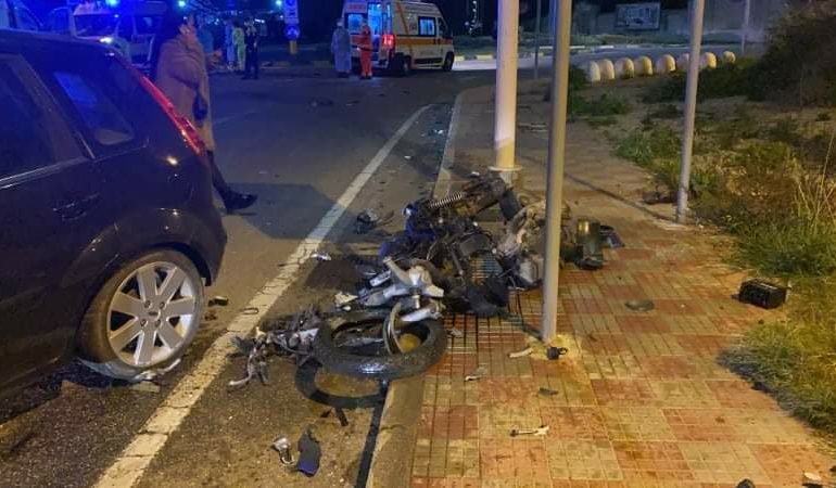 Cagliari, incidente in viale Monastir: auto contro moto, gravi due ragazzi