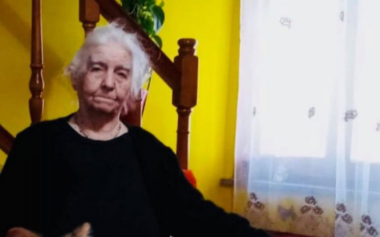 Sardegna isola di longevità, “tzia” Maria Laconi festeggia 102 anni