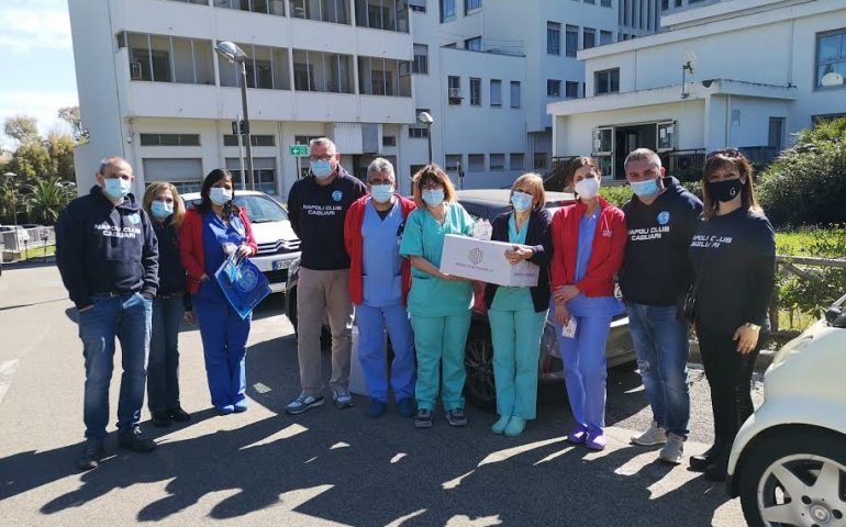 Il grande cuore del Napoli Club Cagliari: cento cassette di ovetti di cioccolato per i bambini dell’ospedale Microcitemico
