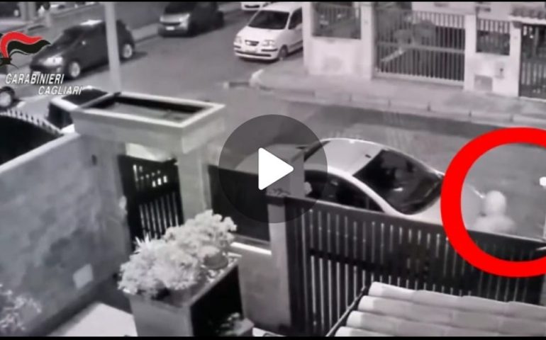 piromane-incendio-auto-quartu