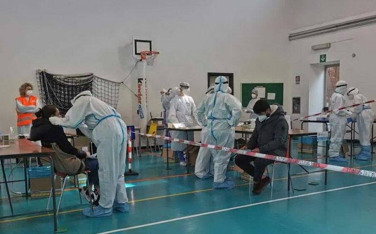 “Sardi e Sicuri”, il 20 e 21 marzo screening anti-Covid in altri 19 comuni del Sud Sardegna