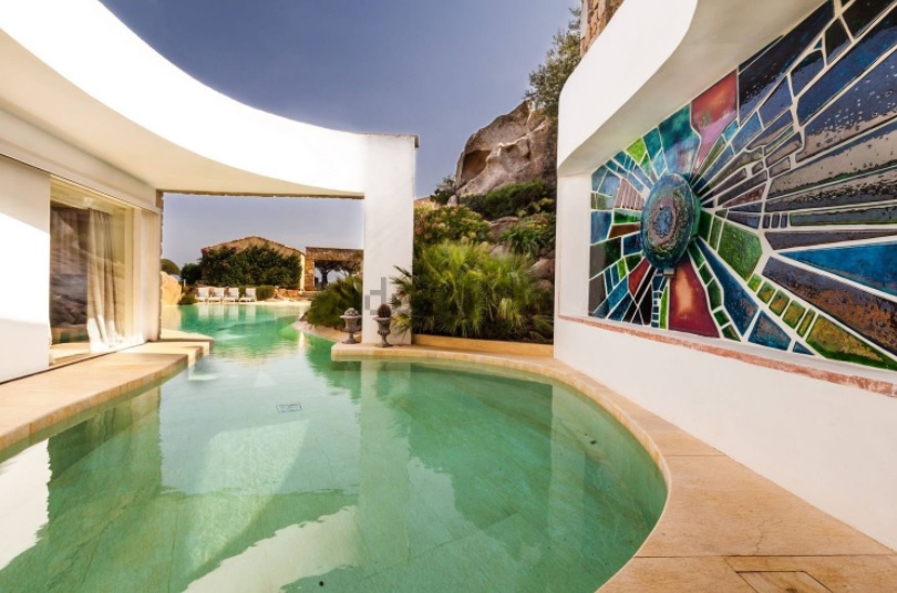 Villa a Baja Sardinia venduta da Sotheby's Italia - Foto Idealista 