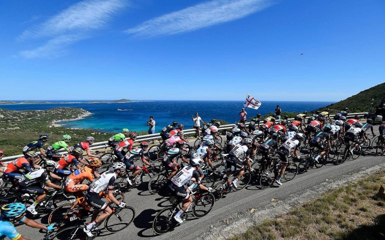 giro-d-italia-2017-sardegna-bicicletta-bici