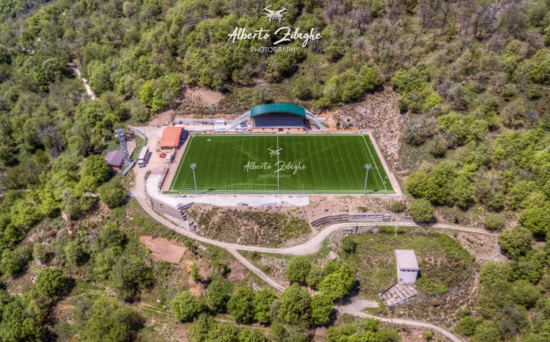 A Desulo il campo da calcio più alto della Sardegna: match “ad alta quota” a 1.020 metri