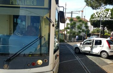 incidente-metro-auto-pirri