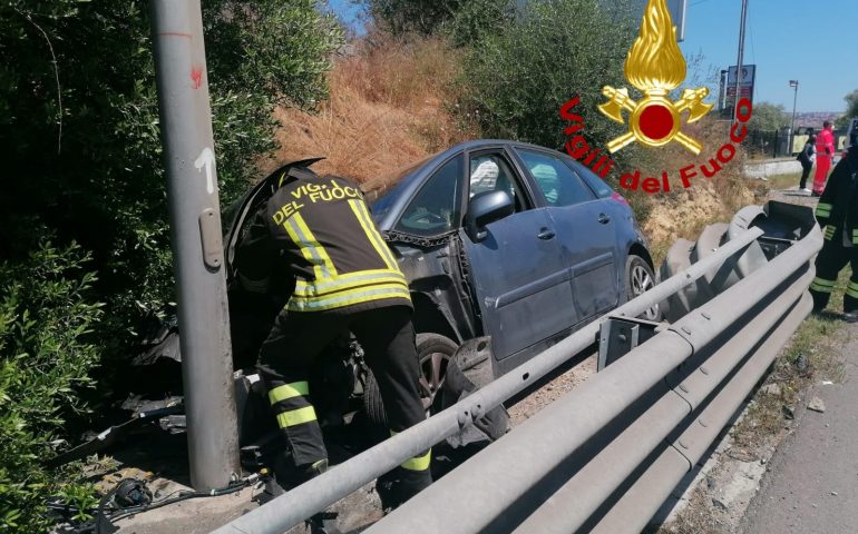 incidente-sassari-vigili-del-fuoco (3)