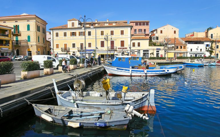 Isole minori covid free, parte la vaccinazione di massa nell’Isola di La Maddalena