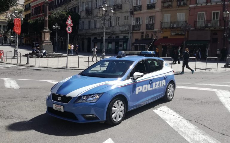 polizia-cagliari-piazza-yenne-largo-carlo-felice