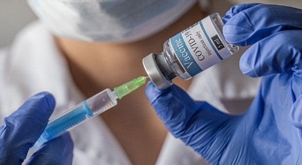 Vaccini: 300 farmacie in Sardegna sono pronte a somministrare le dosi