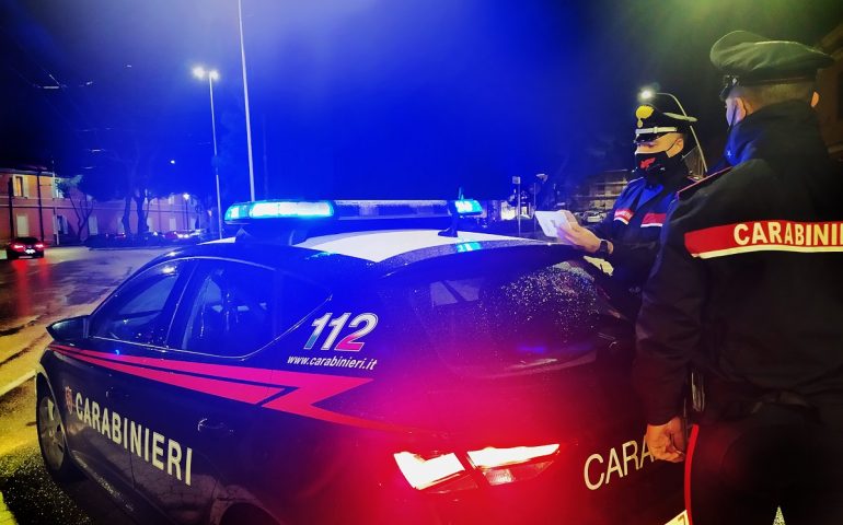 Cagliari, sorpreso con 1 kg di marijuana tra le mani: giovane arrestato dai carabinieri