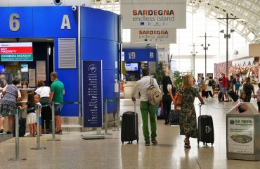 AEROPORTO-CAGLIARI-PASSEGGERI