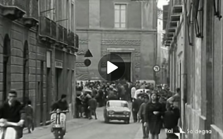(VIDEO) Com’era il centro di Cagliari nel 1963? Le bellissime immagini che raccontano la città di allora