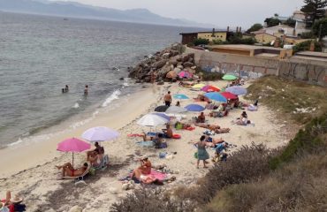 spiaggia-di-santelia-estate